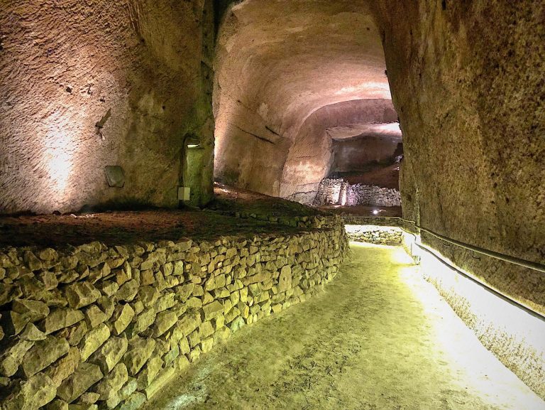 4 visite guidate a Napoli nel weekend dal 17 al 20 luglio 2025 4 visite guidate a Napoli nel weekend dal 17 al 20 luglio 2025