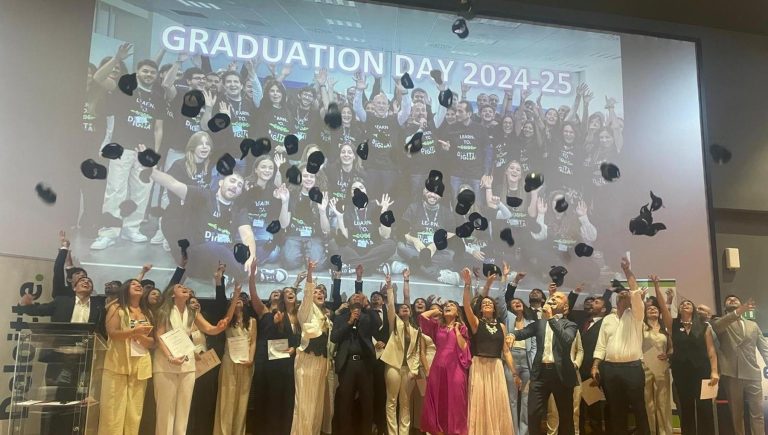 Digita Academy, diploma per 44 allievi: “Hanno realizzato 35 progetti sull’Ia”