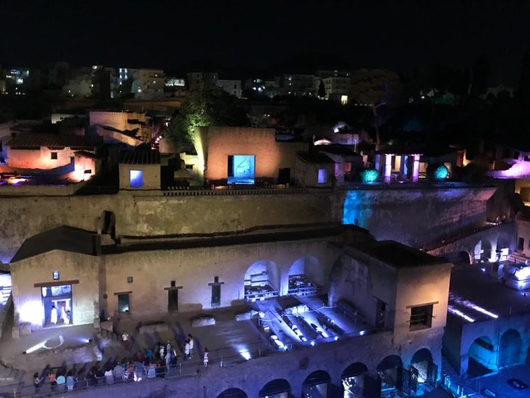 I Venerdì di Ercolano: tornano le passeggiate notturne nel Parco archeologico di Ercolano