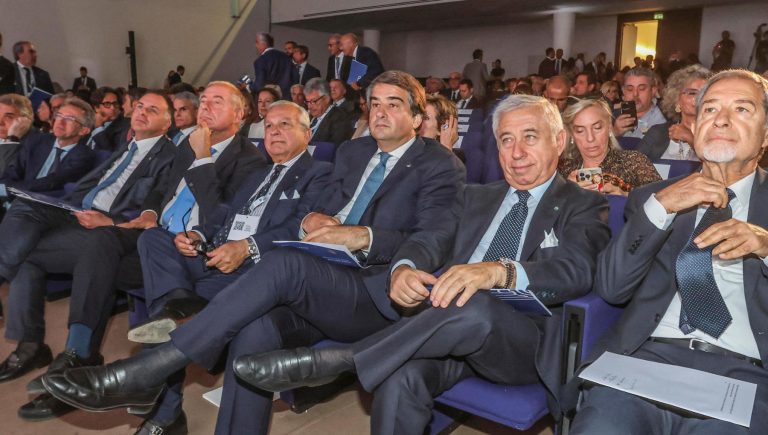 Napoli, tregua finita nell’Unione industriali