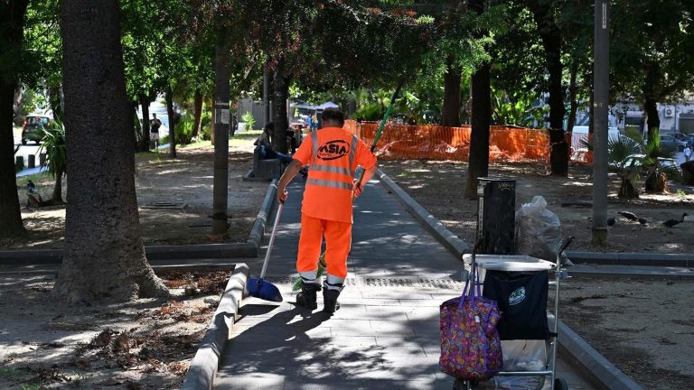 Asìa, scontro sul bando per gli interinali