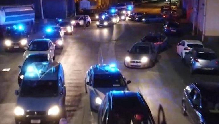 Camorra, estorsioni e traffico di droga, da Salerno blitz in cinque regioni: 88 misure cautelari
