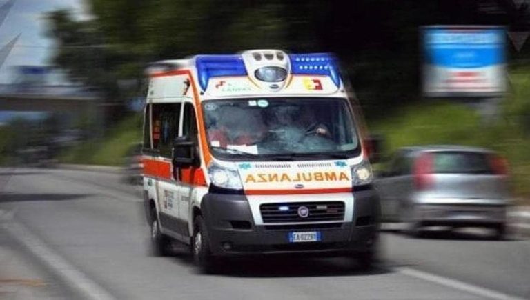 Campobasso, 20 persone intossicate dopo il pranzo in un ristorante durante la festa dell’uva