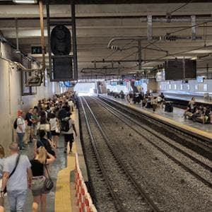 Circum, dopo il caos una settimana di disagi annunciati: manutenzione sulla Napoli-Sorrento