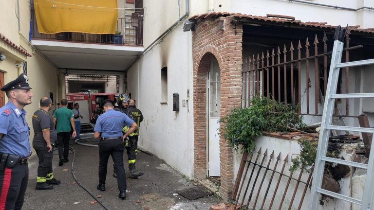 Esplosione in casa a Meta di Sorrento, morti due anziani