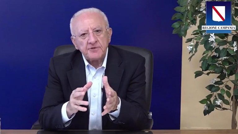 Vincenzo De Luca, nel libro-confessione l’ultima sfida: “A Roma i veri cacicchi”